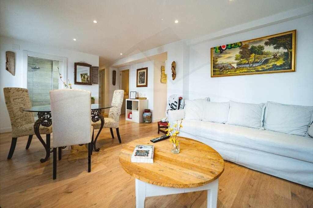 La Capilla Apartamento Овьедо Экстерьер фото